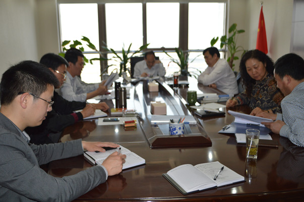 华体会·hth|官网入口-www.hth.com
领导班子召开党的群众路线教育实践活动第三次集中学习交流会