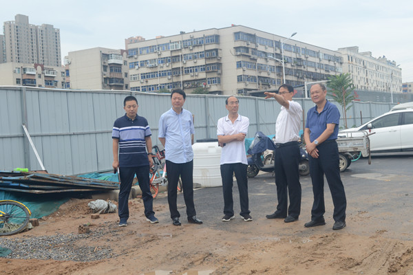 华体会·hth|官网入口-www.hth.com
党委书记秦广远调研西站路工程