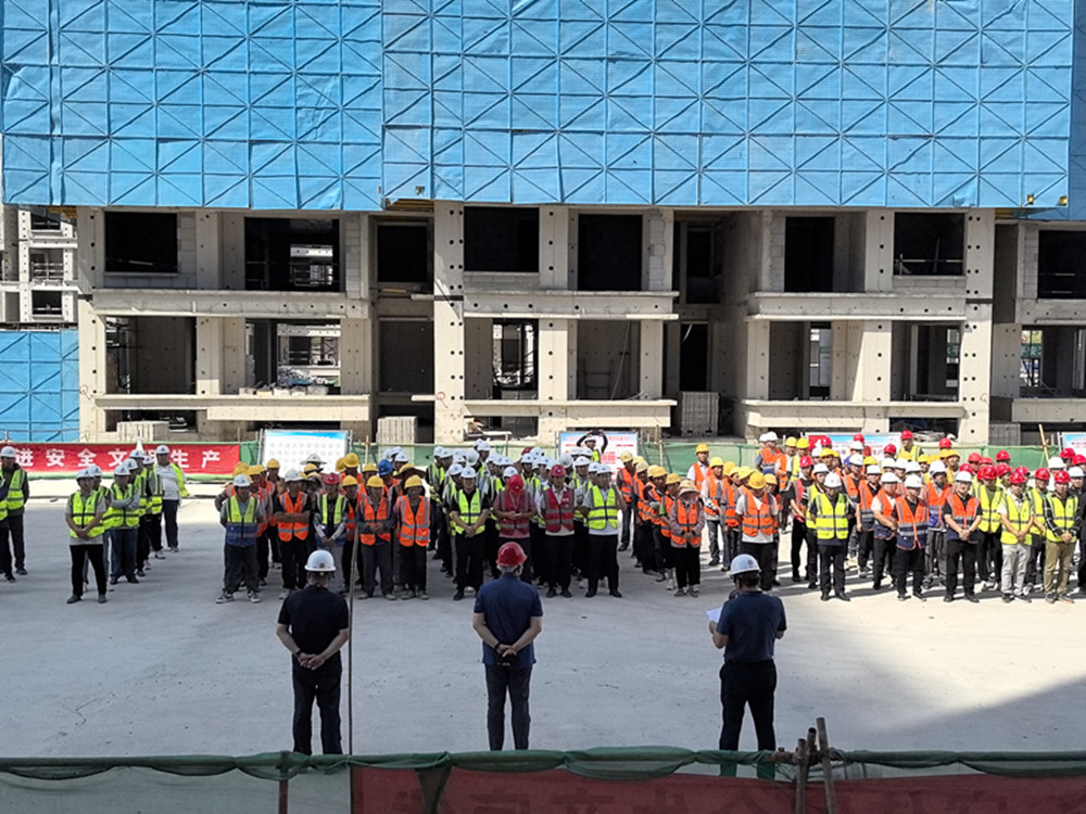 华体会·hth|官网入口-www.hth.com
深入开展“安全宣传咨询日”活动